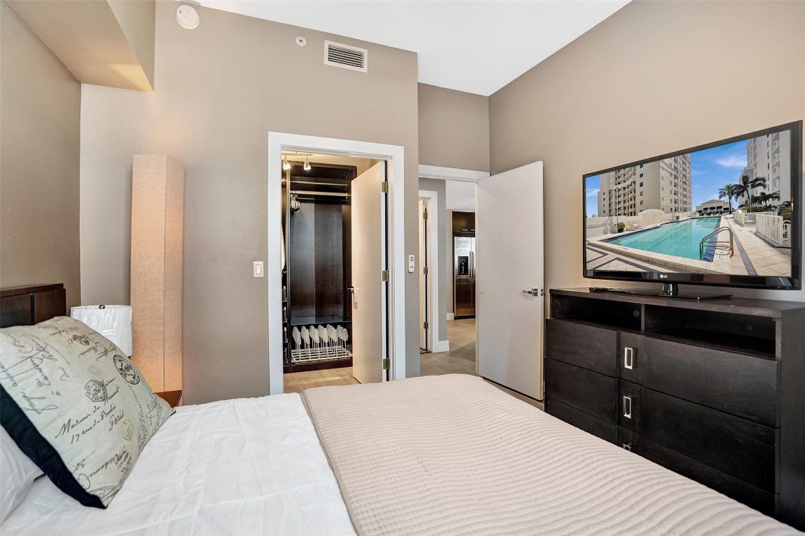 Strand Condo - Residential Lease