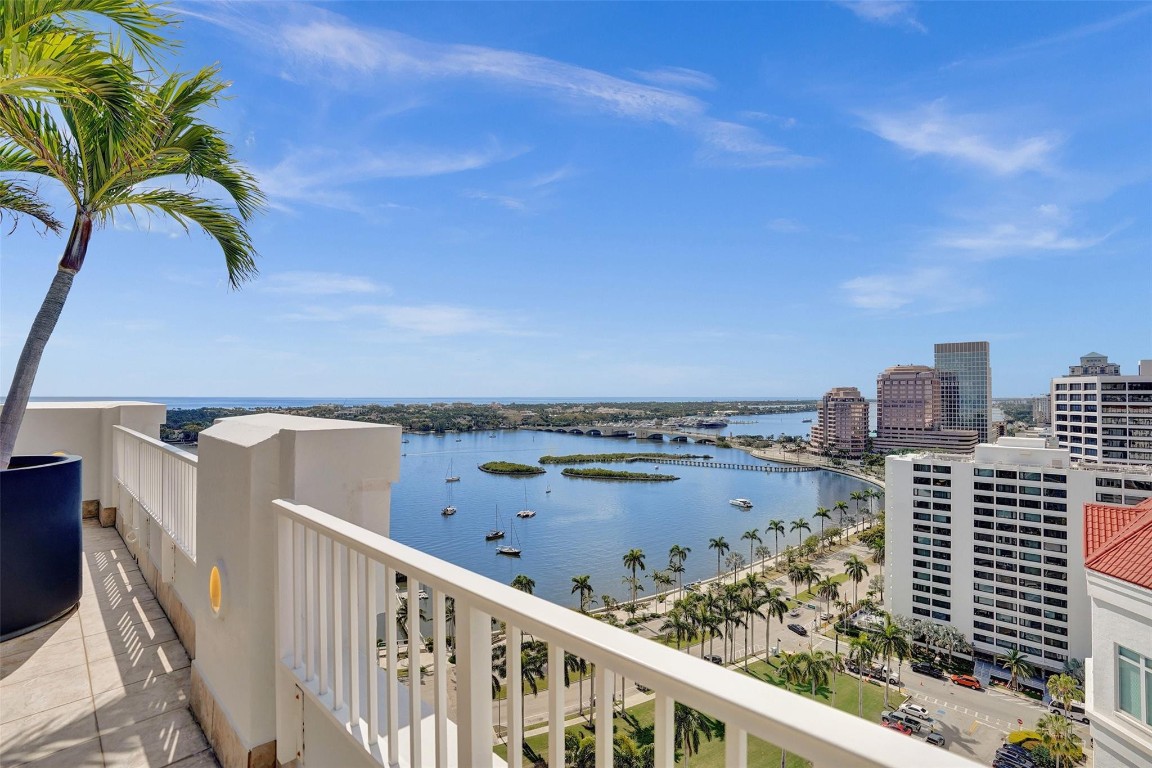 Strand Condo - Residential Lease