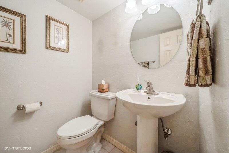JAMESTOWN AT HERITAGE RID - Residential Lease