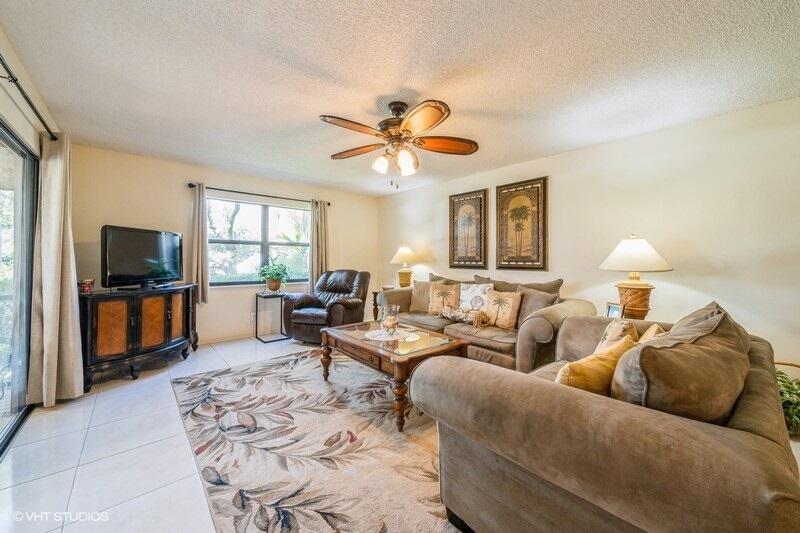 JAMESTOWN AT HERITAGE RID - Residential Lease