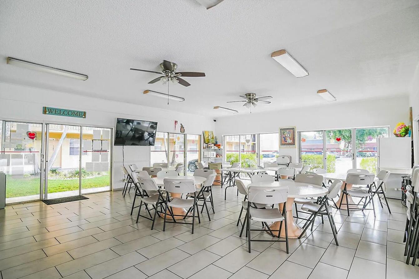 WARRENTON HOUSE CONDO - Residential