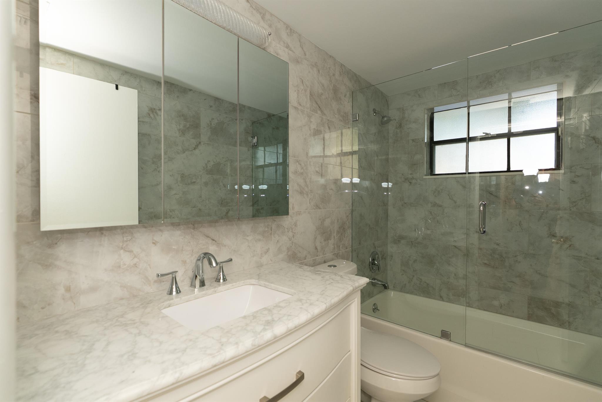 SEASCAPE COND DECL FILED - Residential Lease