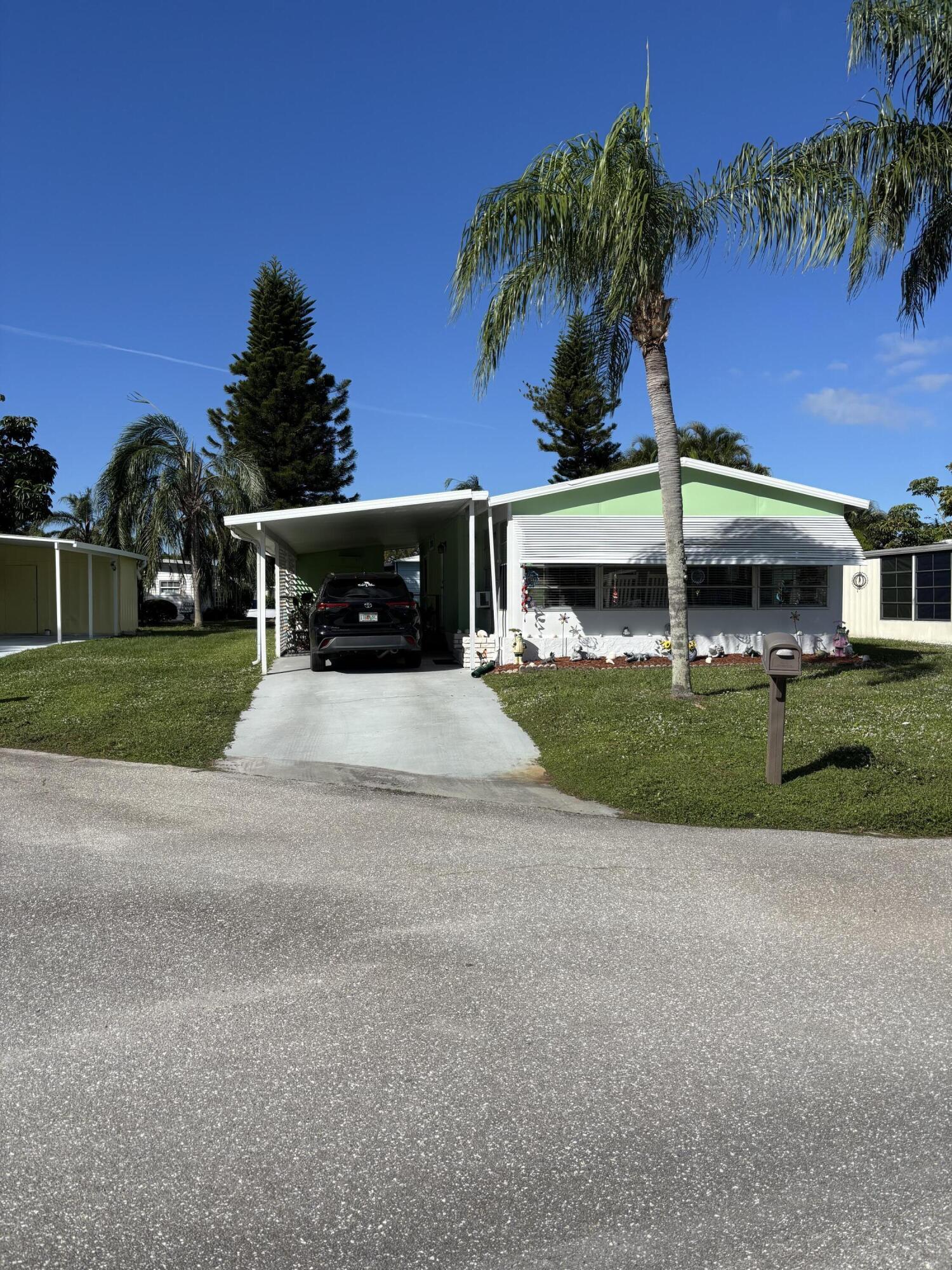 Spanish Lakes Golf Village - Residential