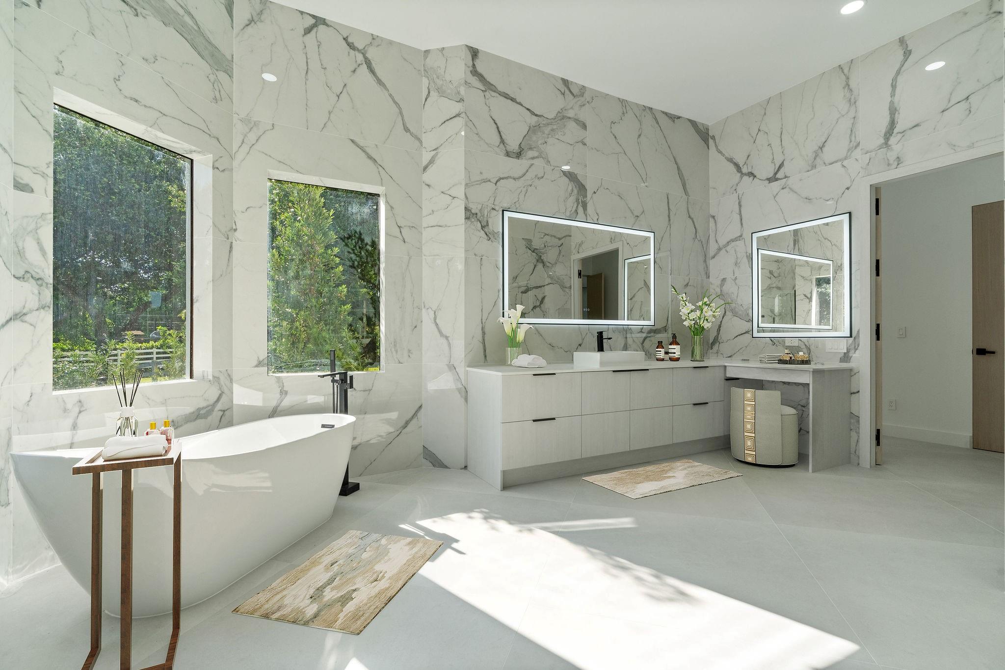 SUNSHINE RANCHES - Residential