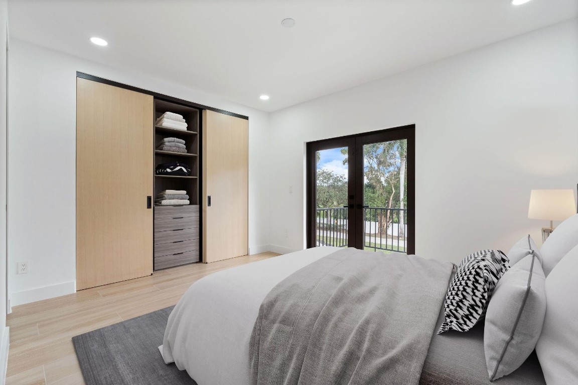 SUNSHINE RANCHES - Residential