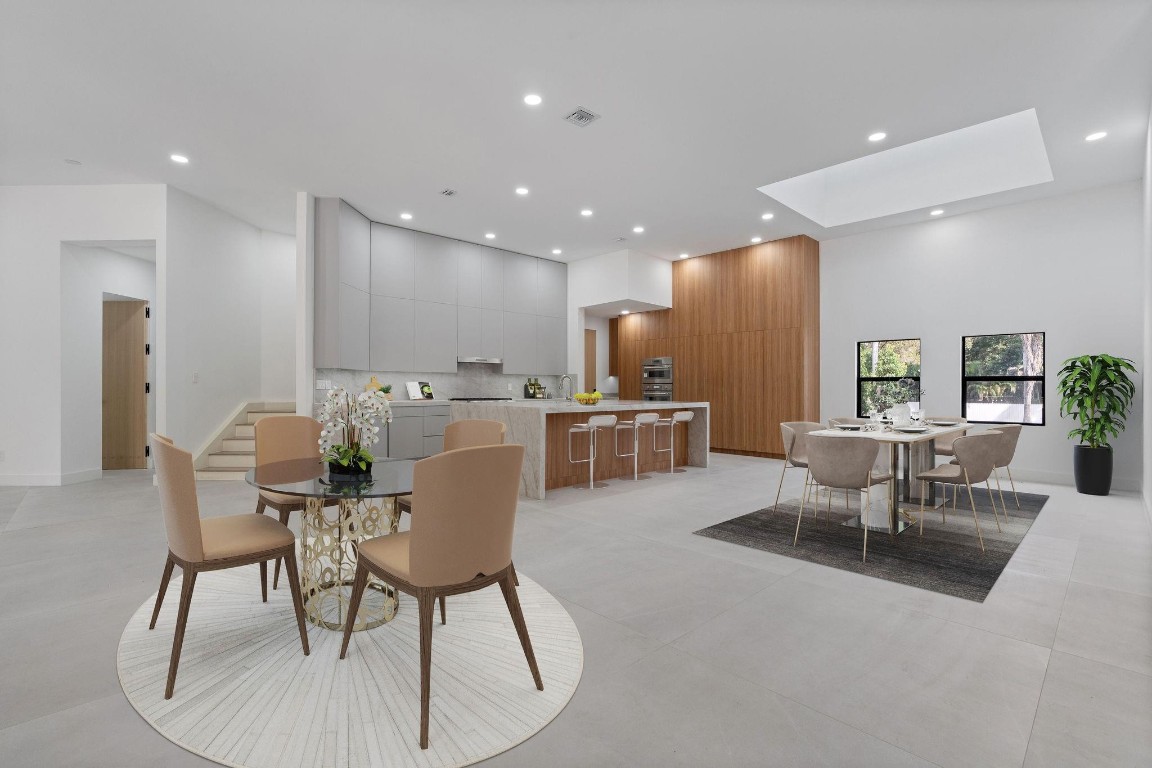 SUNSHINE RANCHES - Residential