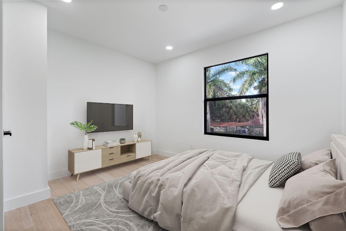 SUNSHINE RANCHES - Residential