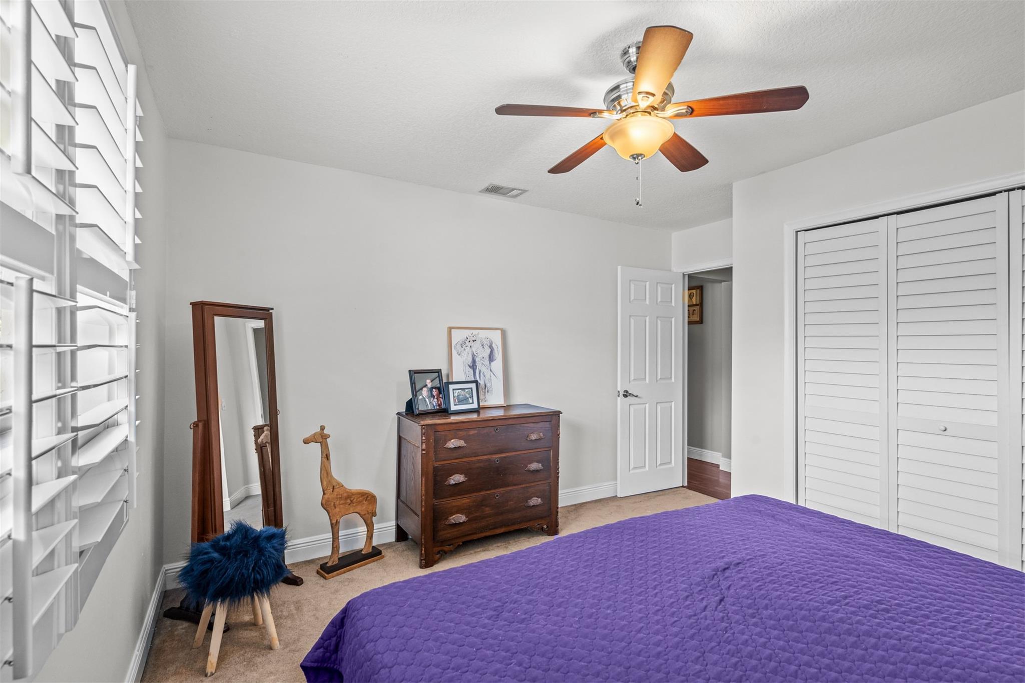 OAK WOOD - Residential