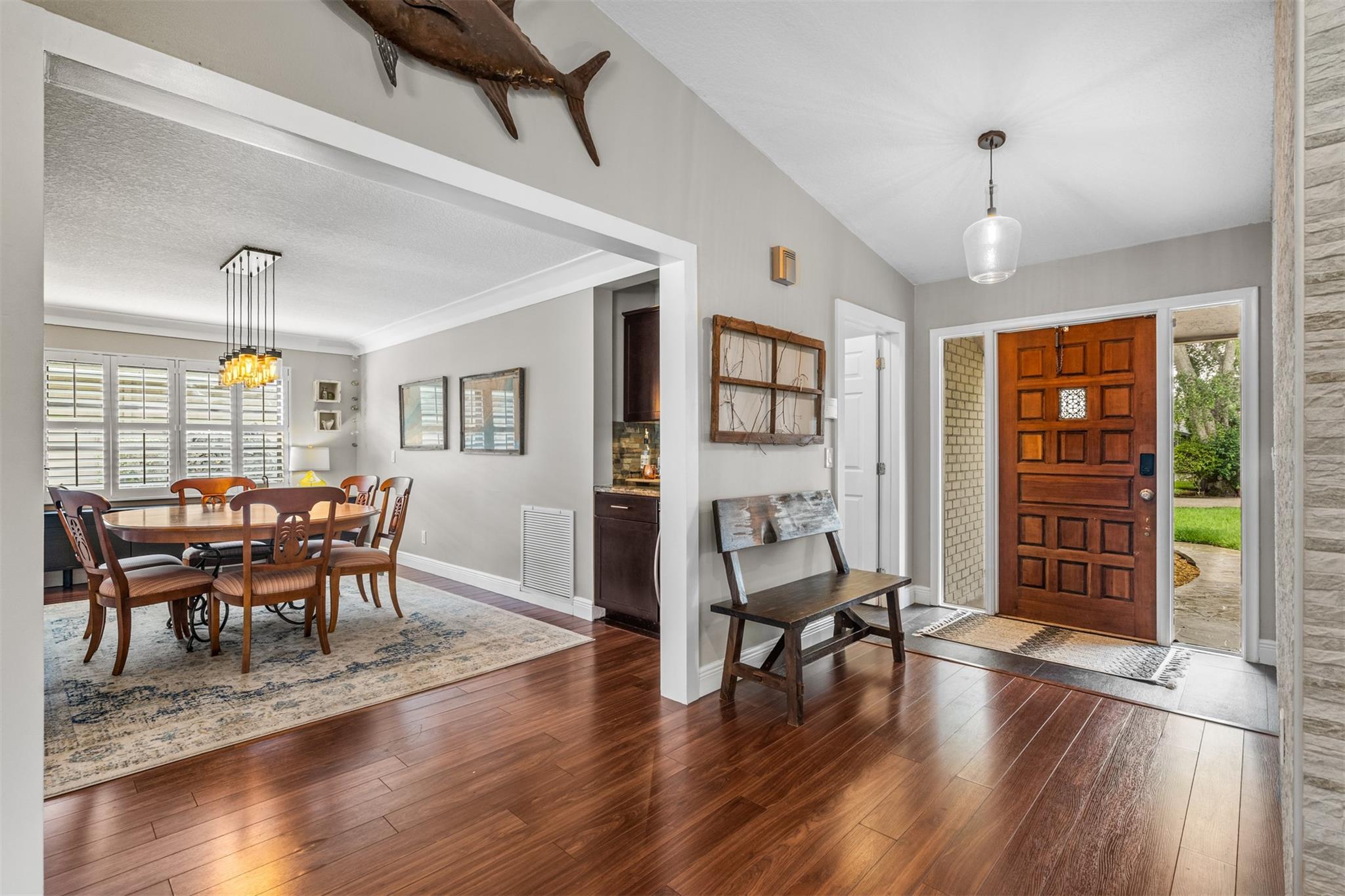 OAK WOOD - Residential