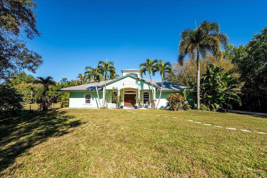 Photo of 16595 112th Trail N, Jupiter, FL 33478 (MLS # R11129640)