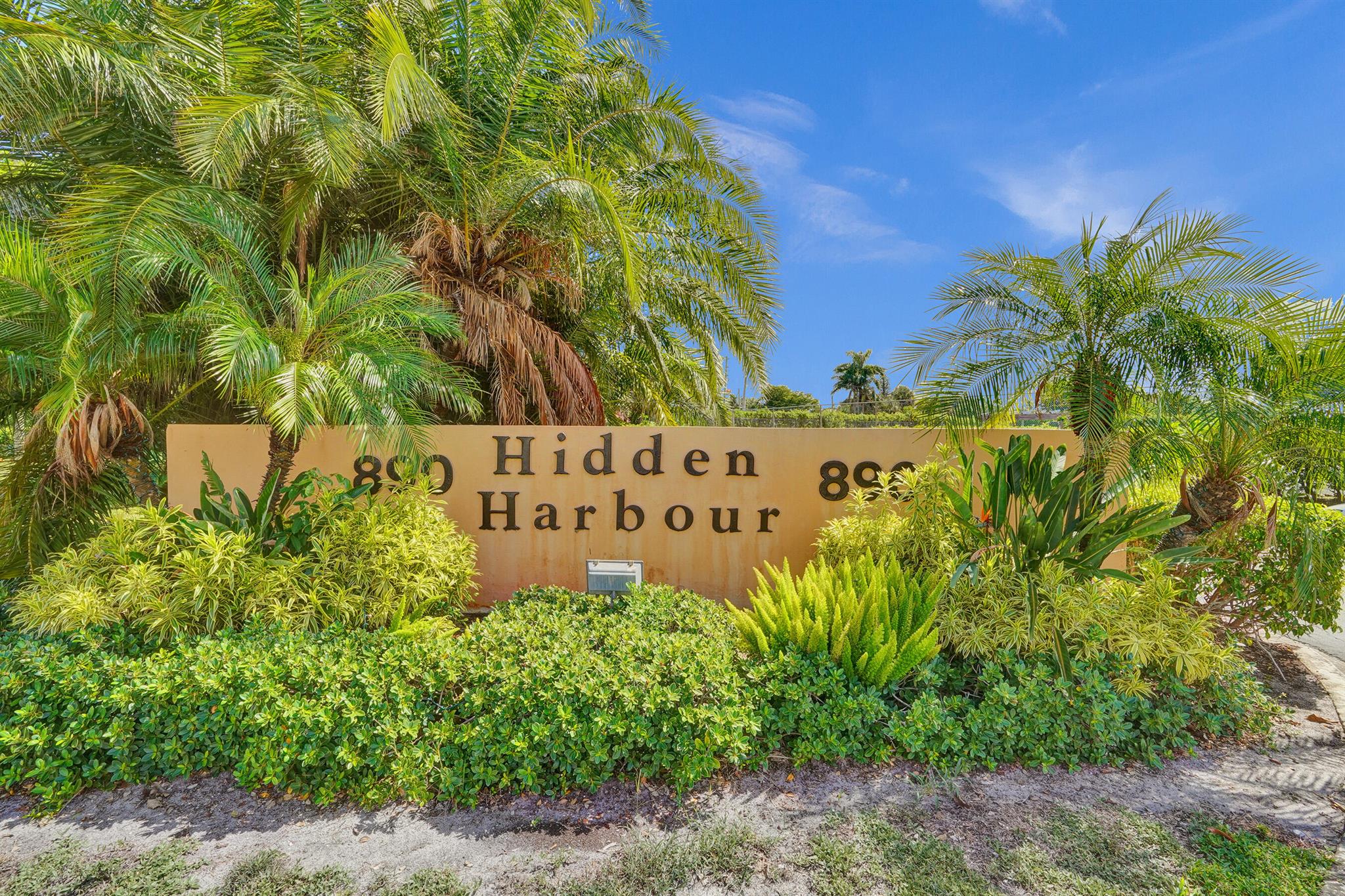 HIDDEN HARBOUR OF THE PAL - Residential