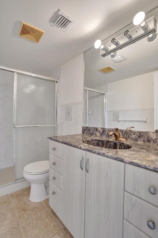 HIDDEN HARBOUR OF THE PALM BEACHES CONDO - Residential