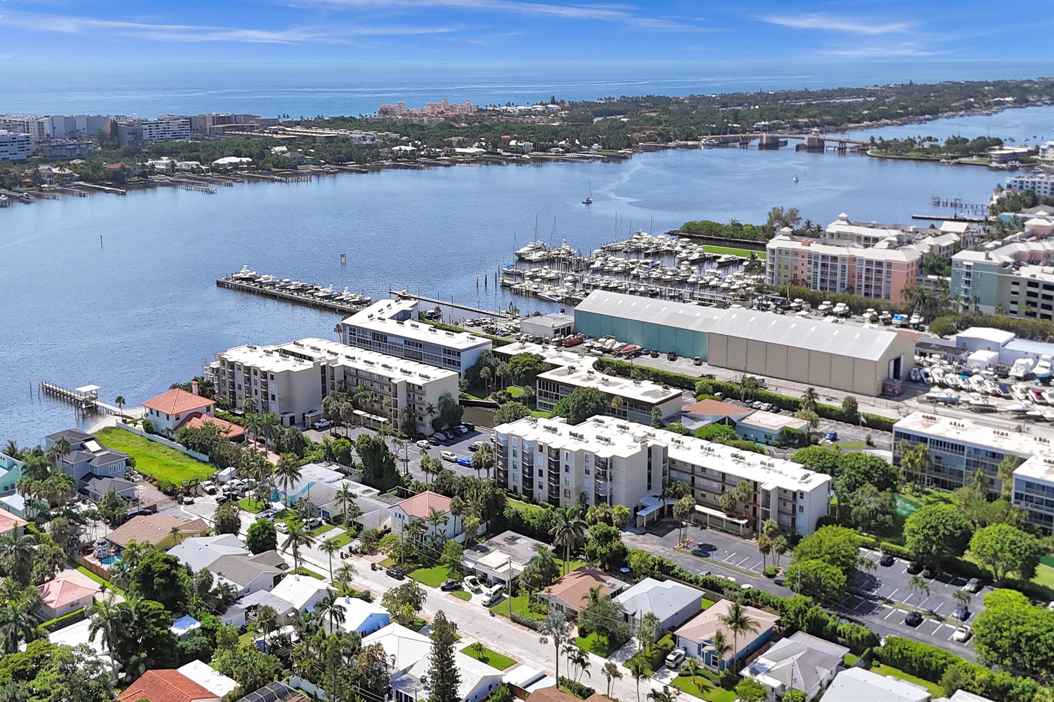 HIDDEN HARBOUR OF THE PAL - Residential