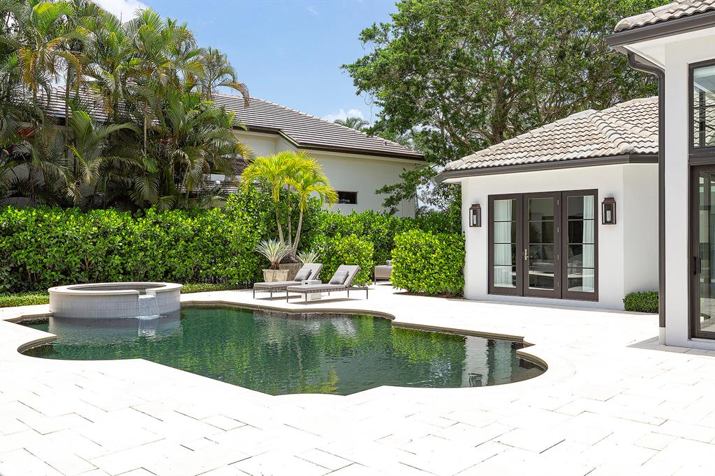 WINDING OAKS - Residential