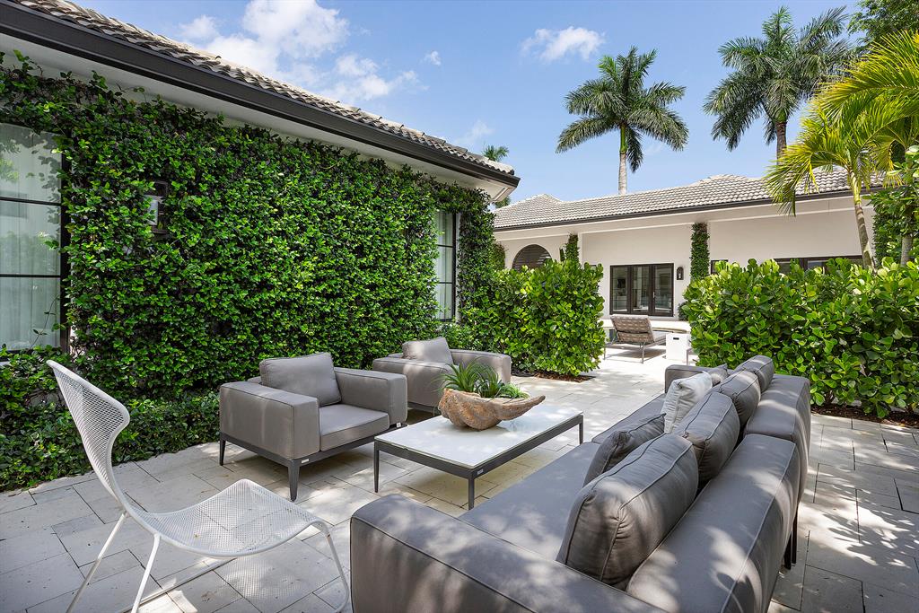 WINDING OAKS - Residential