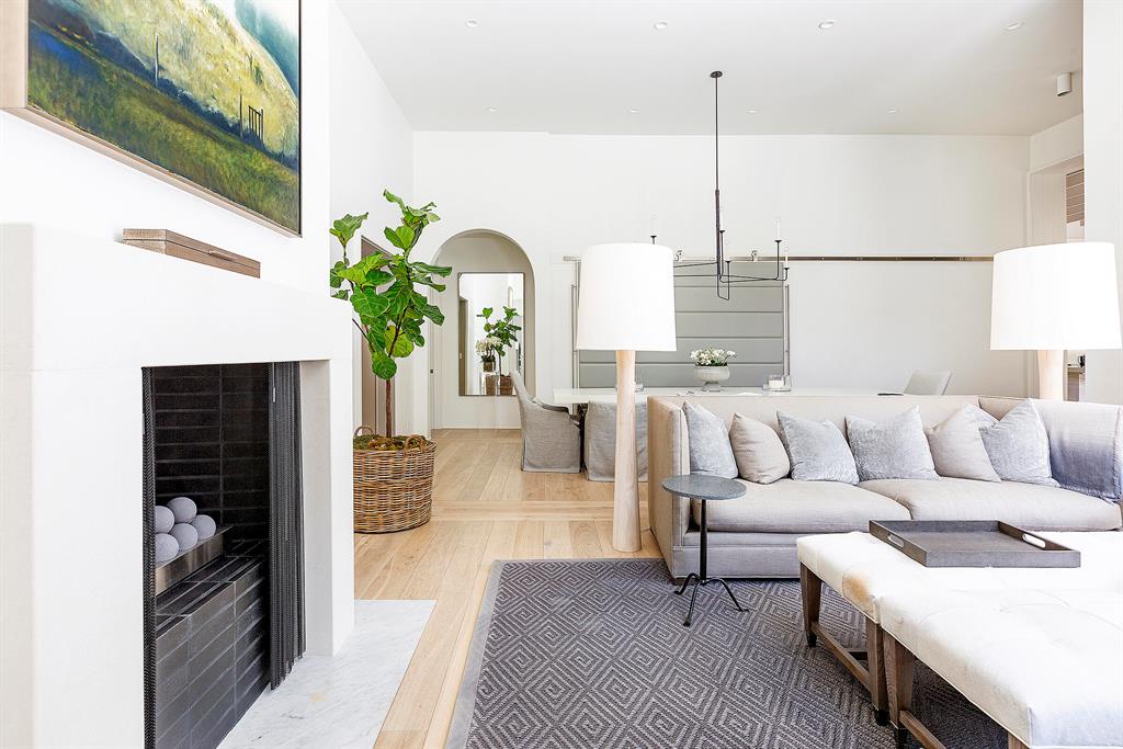 WINDING OAKS - Residential