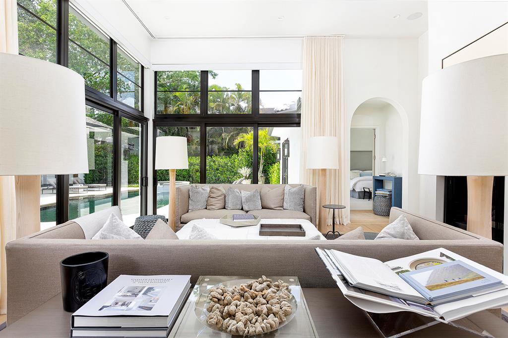 WINDING OAKS - Residential