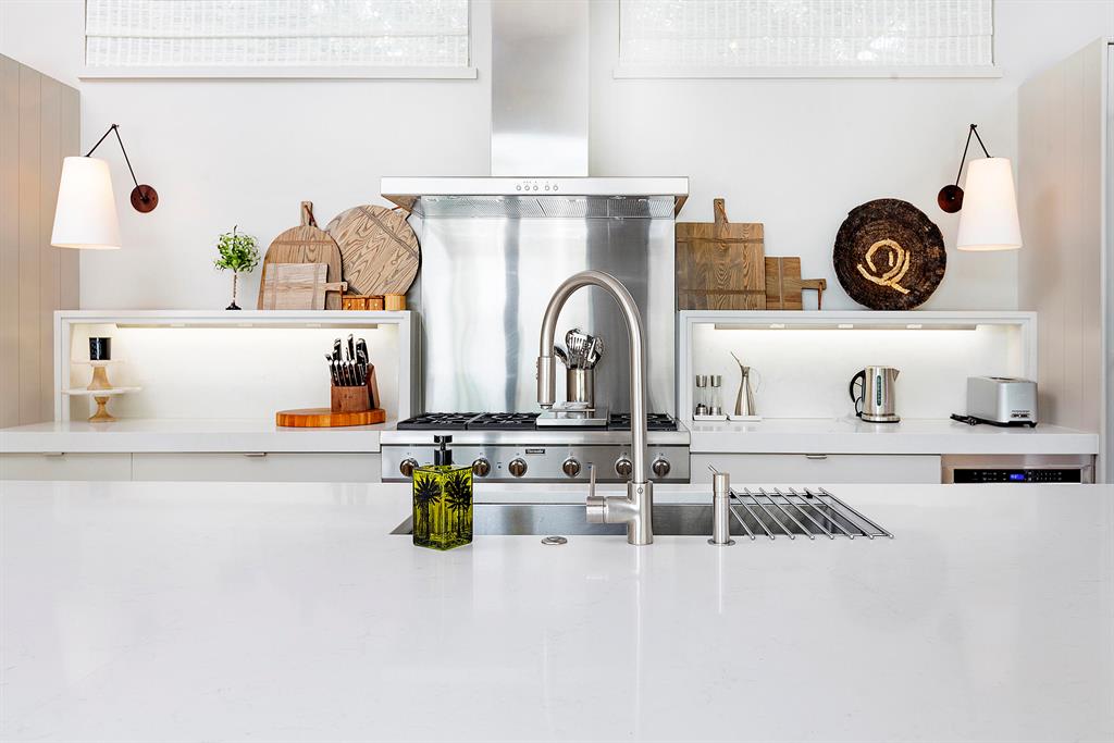 WINDING OAKS - Residential