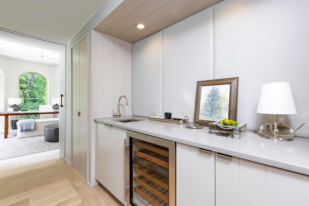 WINDING OAKS - Residential