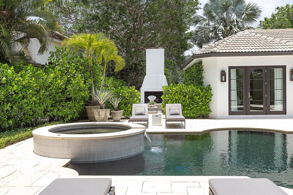 WINDING OAKS - Residential