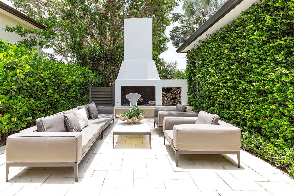 WINDING OAKS - Residential