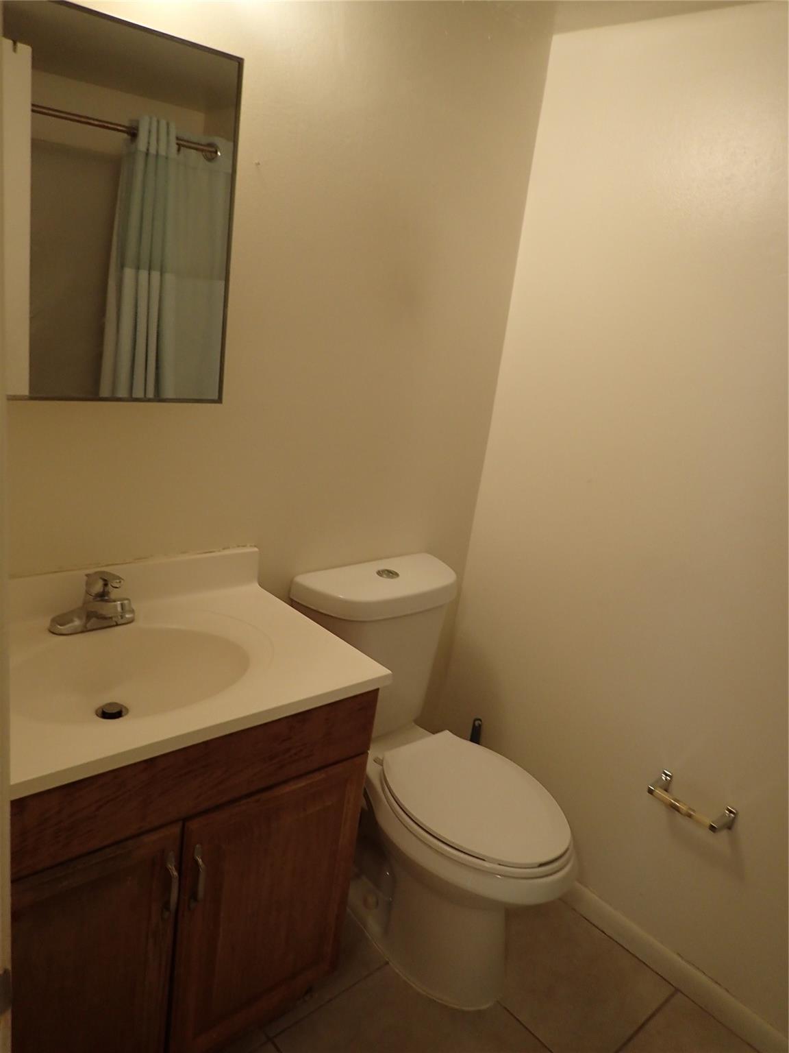 2771 Riverside Dr A115