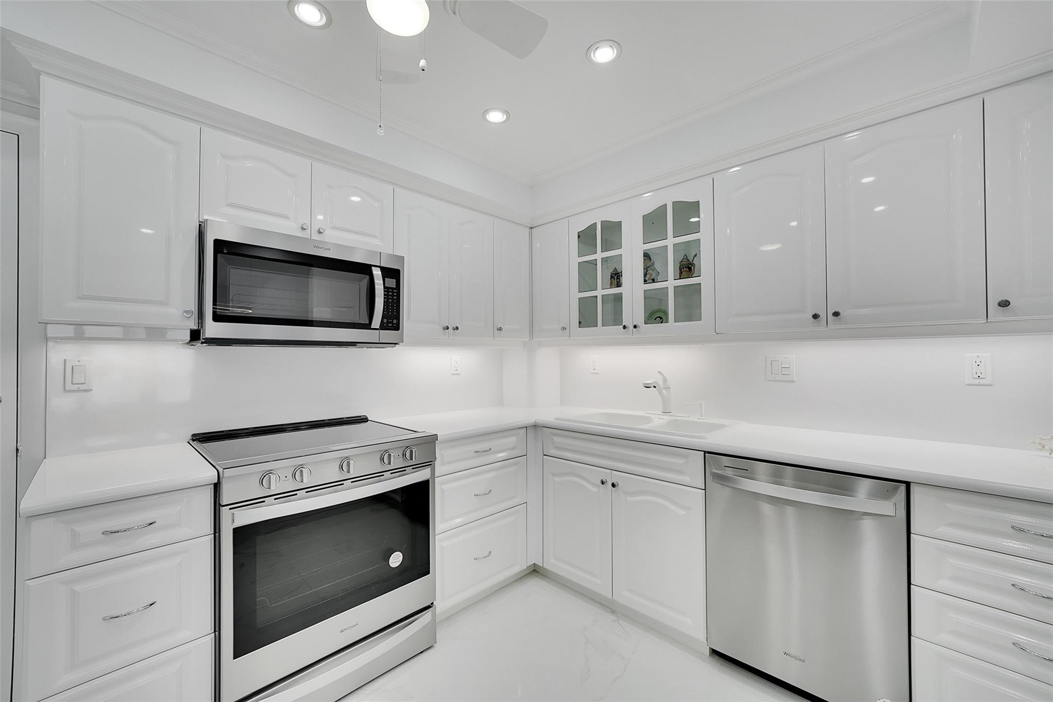 3750 Galt Ocean Dr 309