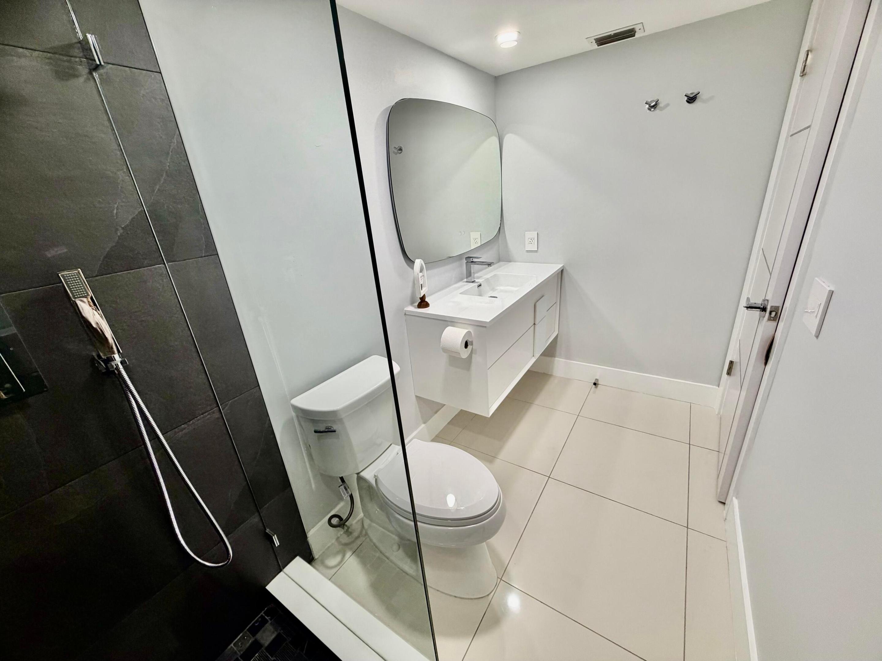 BERMUDA VILLAGE B CONDO - Residential