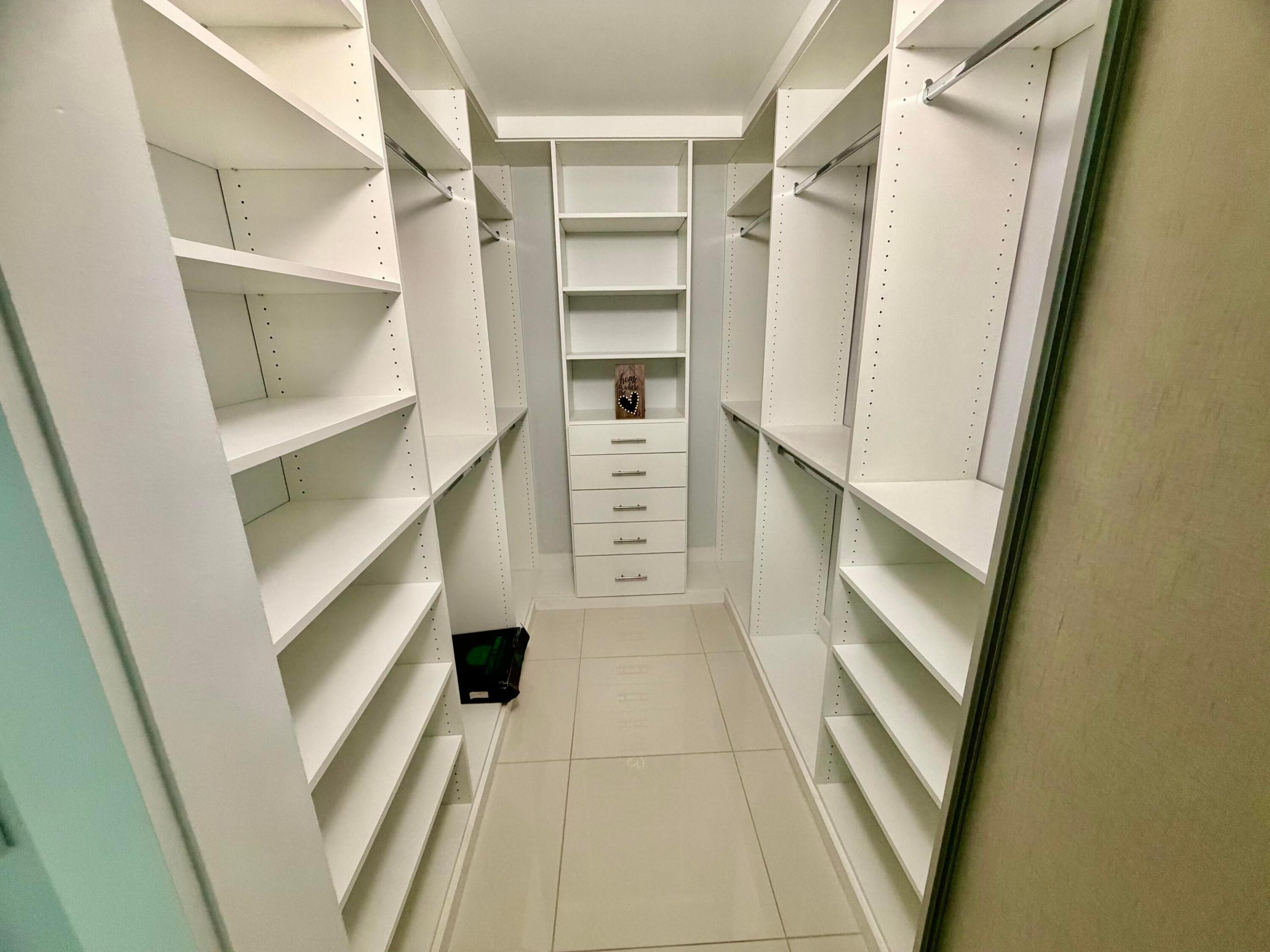 BERMUDA VILLAGE B CONDO - Residential