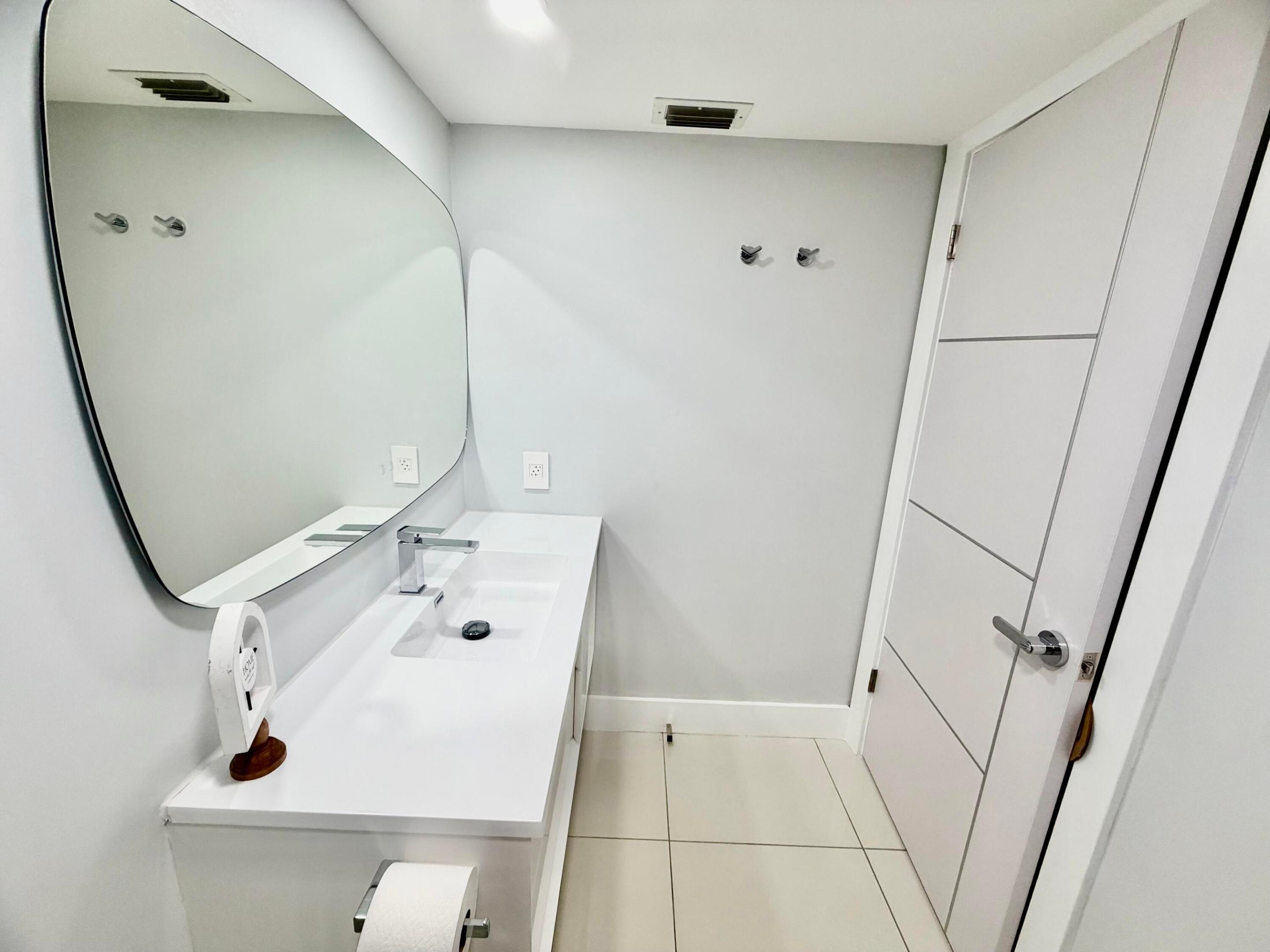 BERMUDA VILLAGE B CONDO - Residential