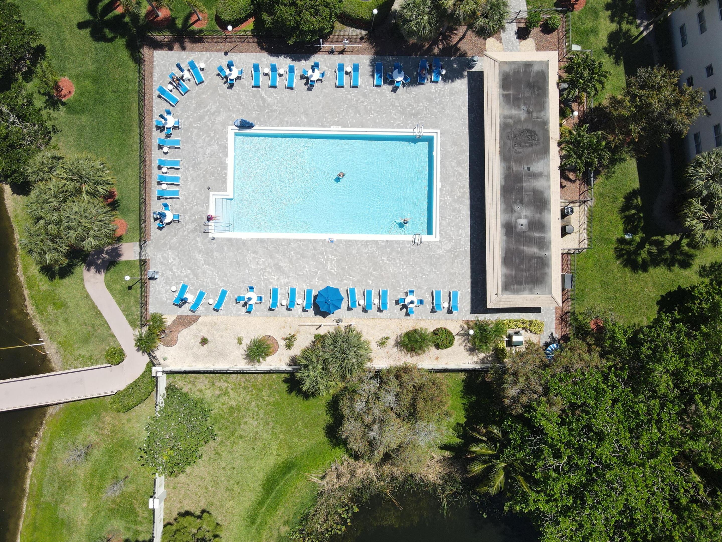 BERMUDA VILLAGE B CONDO - Residential