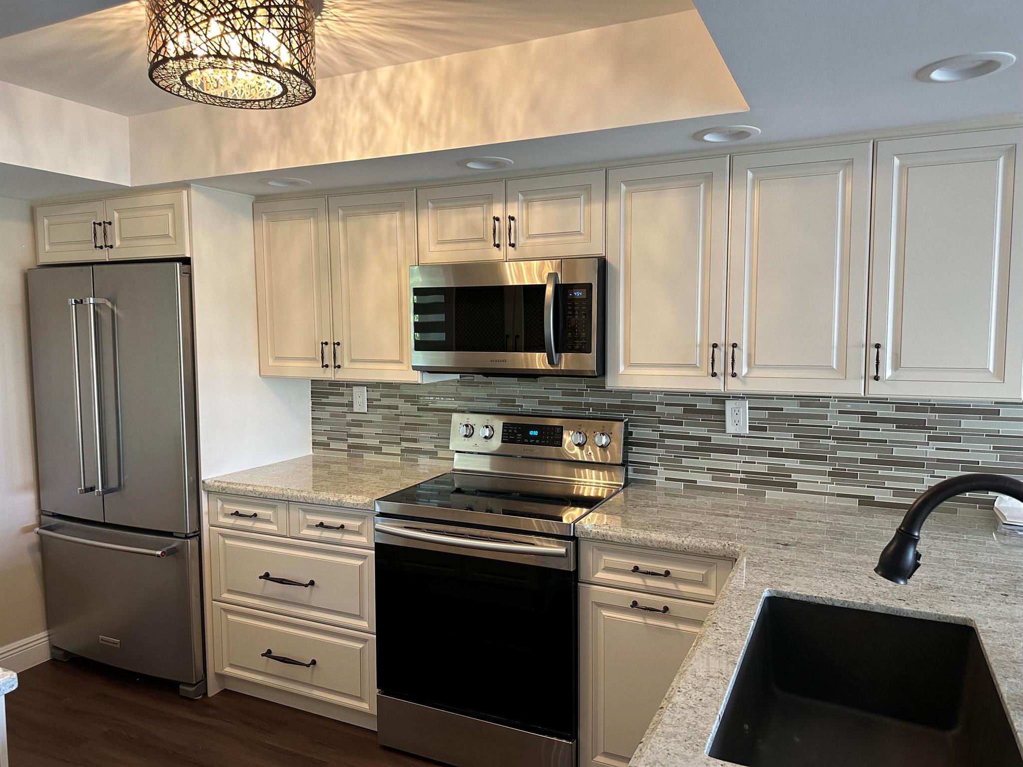 BOCA BAYOU CONDO - Residential Lease