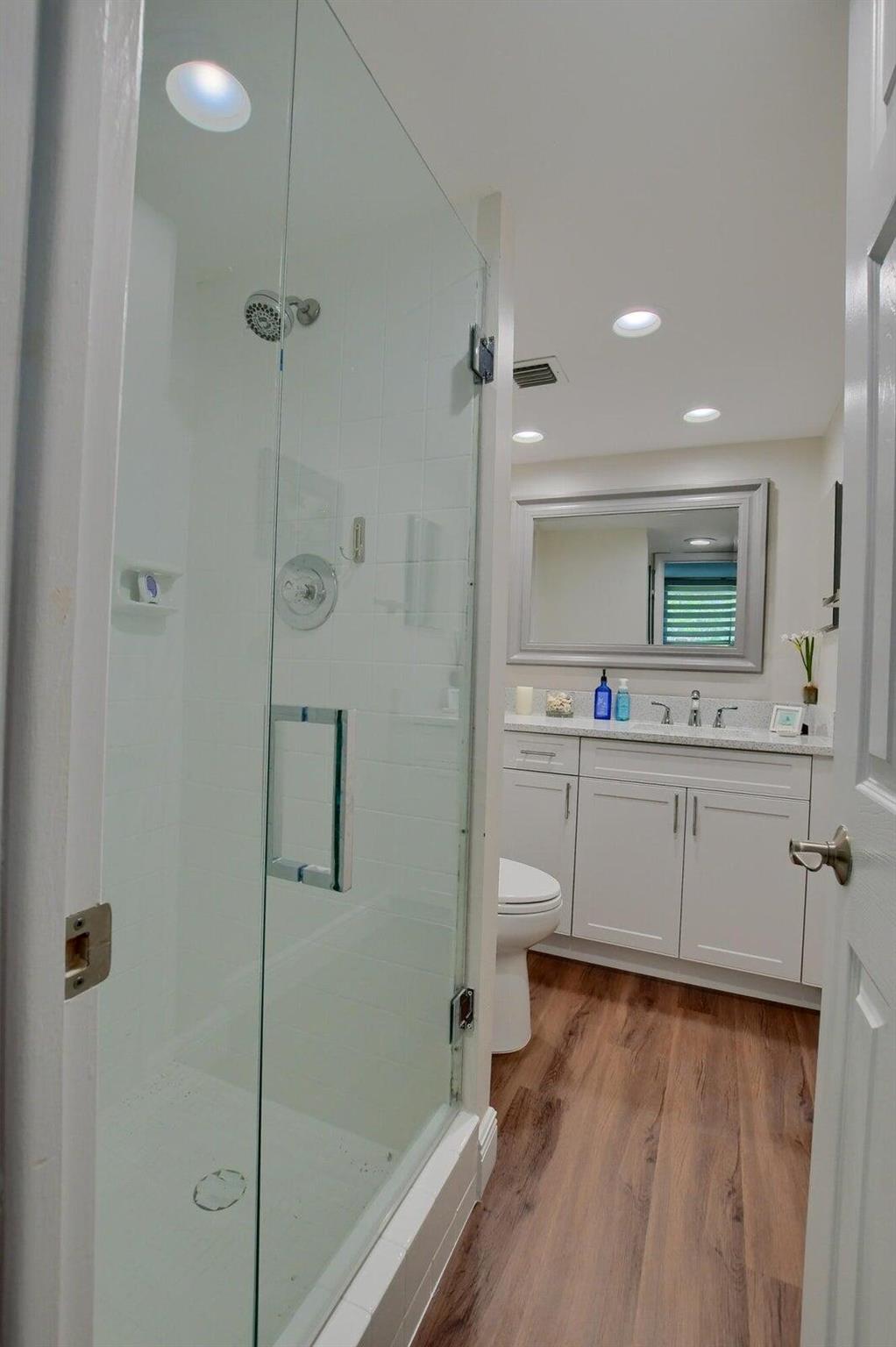 BOCA BAYOU CONDO - Residential Lease