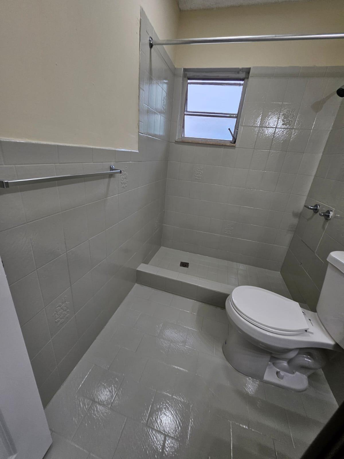 SHADY GROVE - Residential Lease