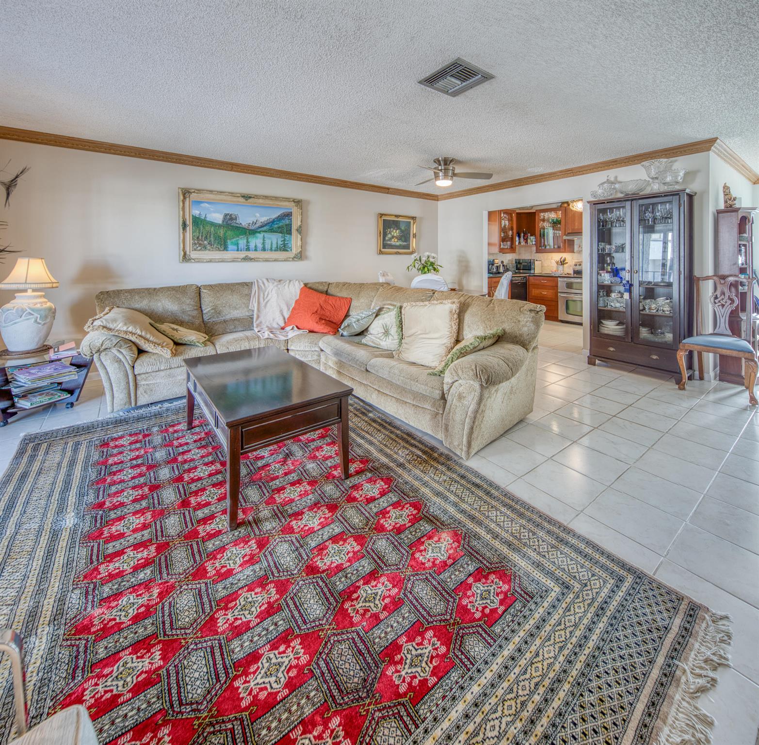 BARBICAN CONDO - Residential