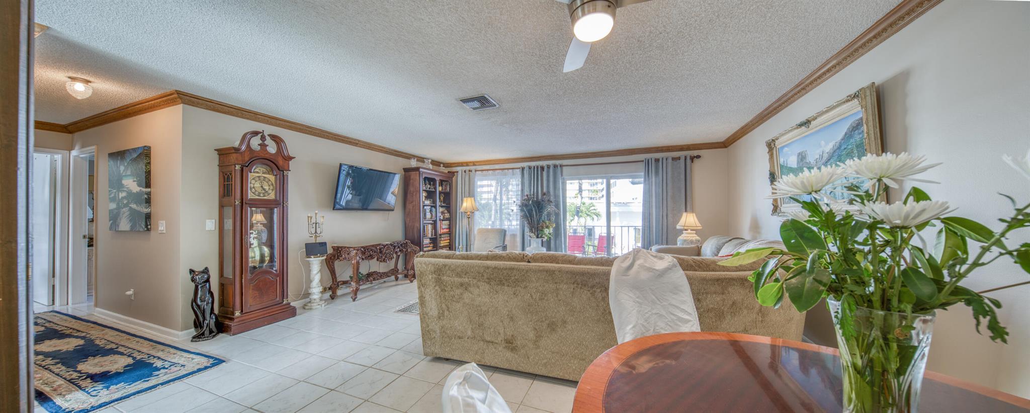 BARBICAN CONDO - Residential