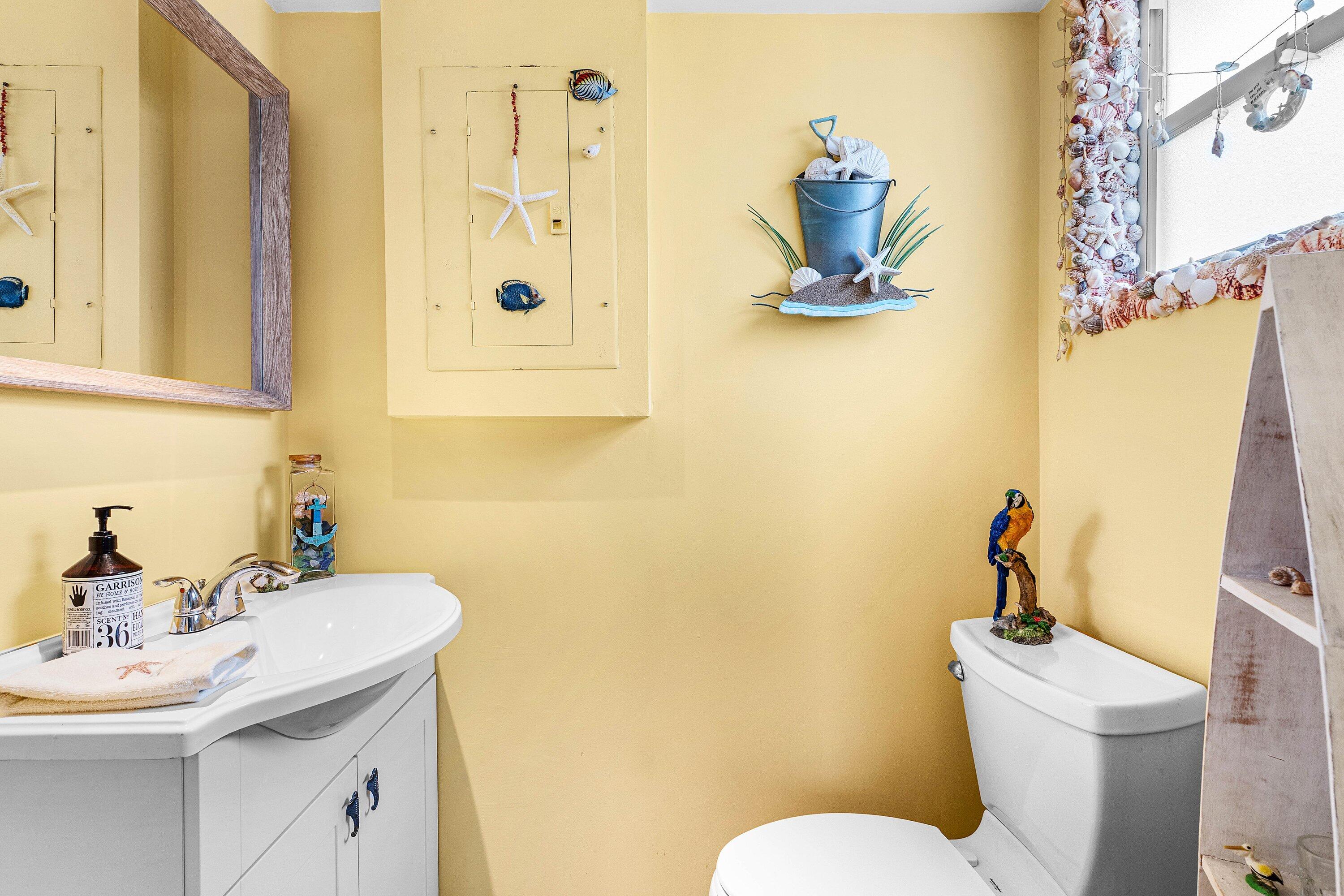 LAKE WORTH TOWN OF - Residential