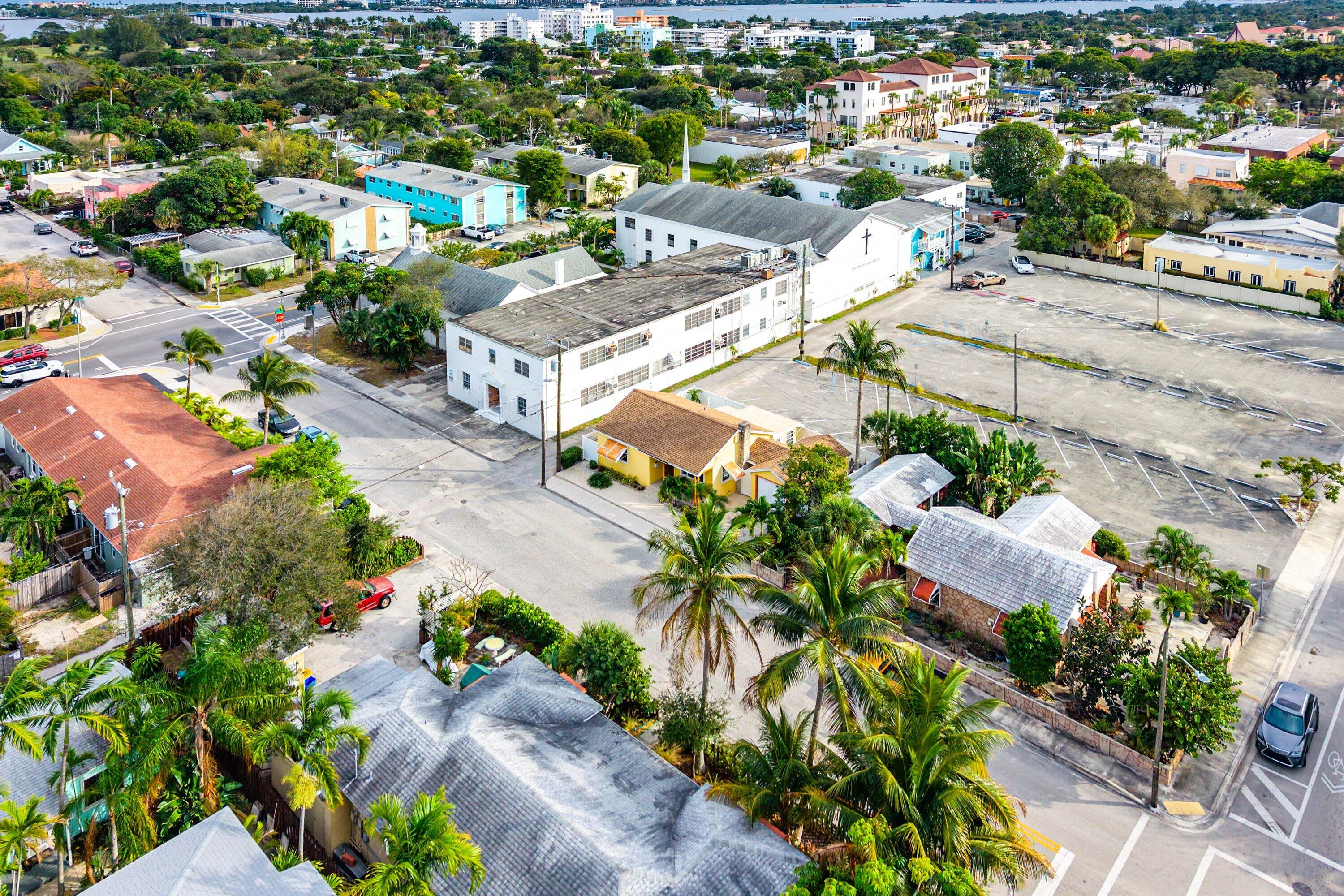 LAKE WORTH TOWN OF - Residential