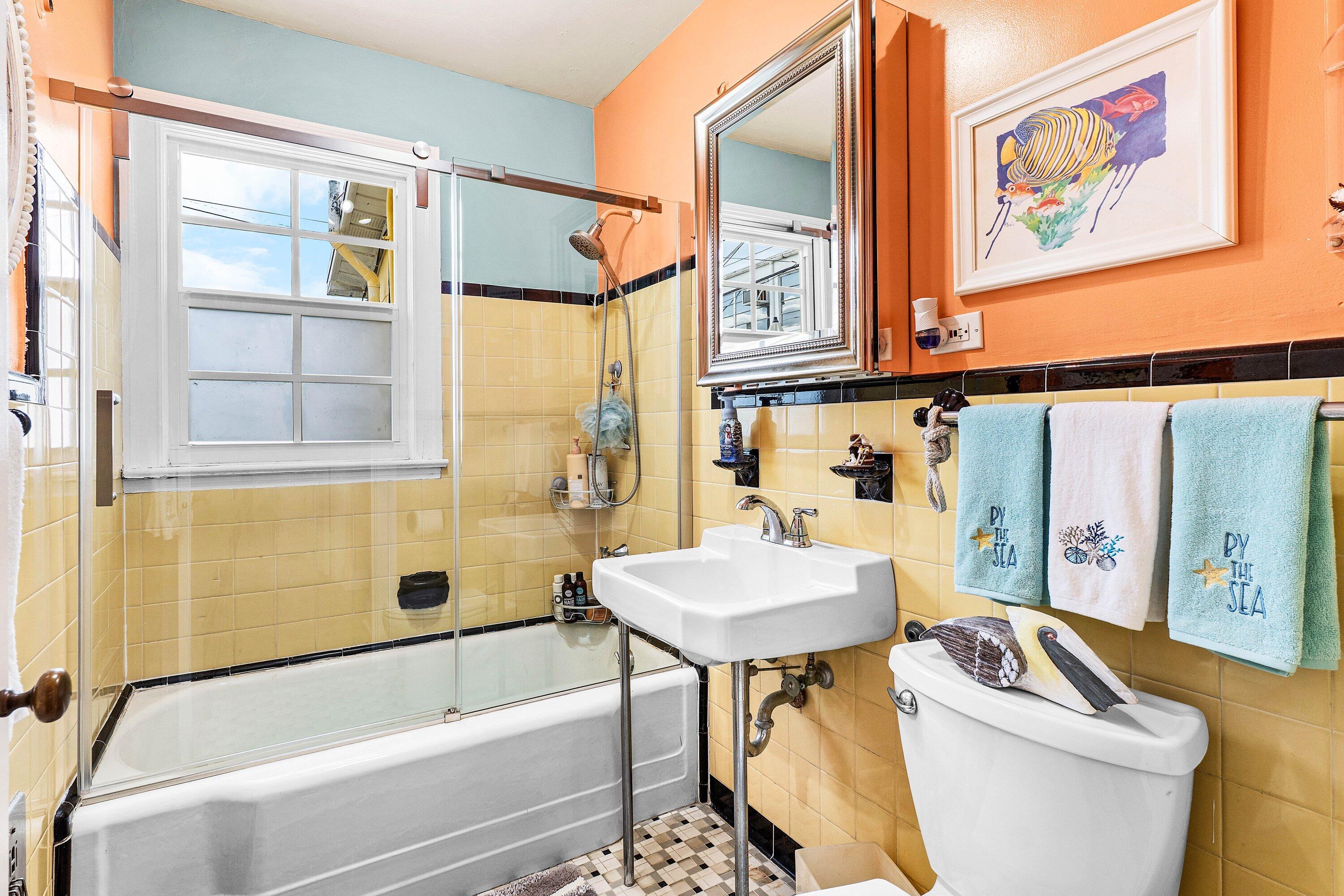 LAKE WORTH TOWN OF - Residential