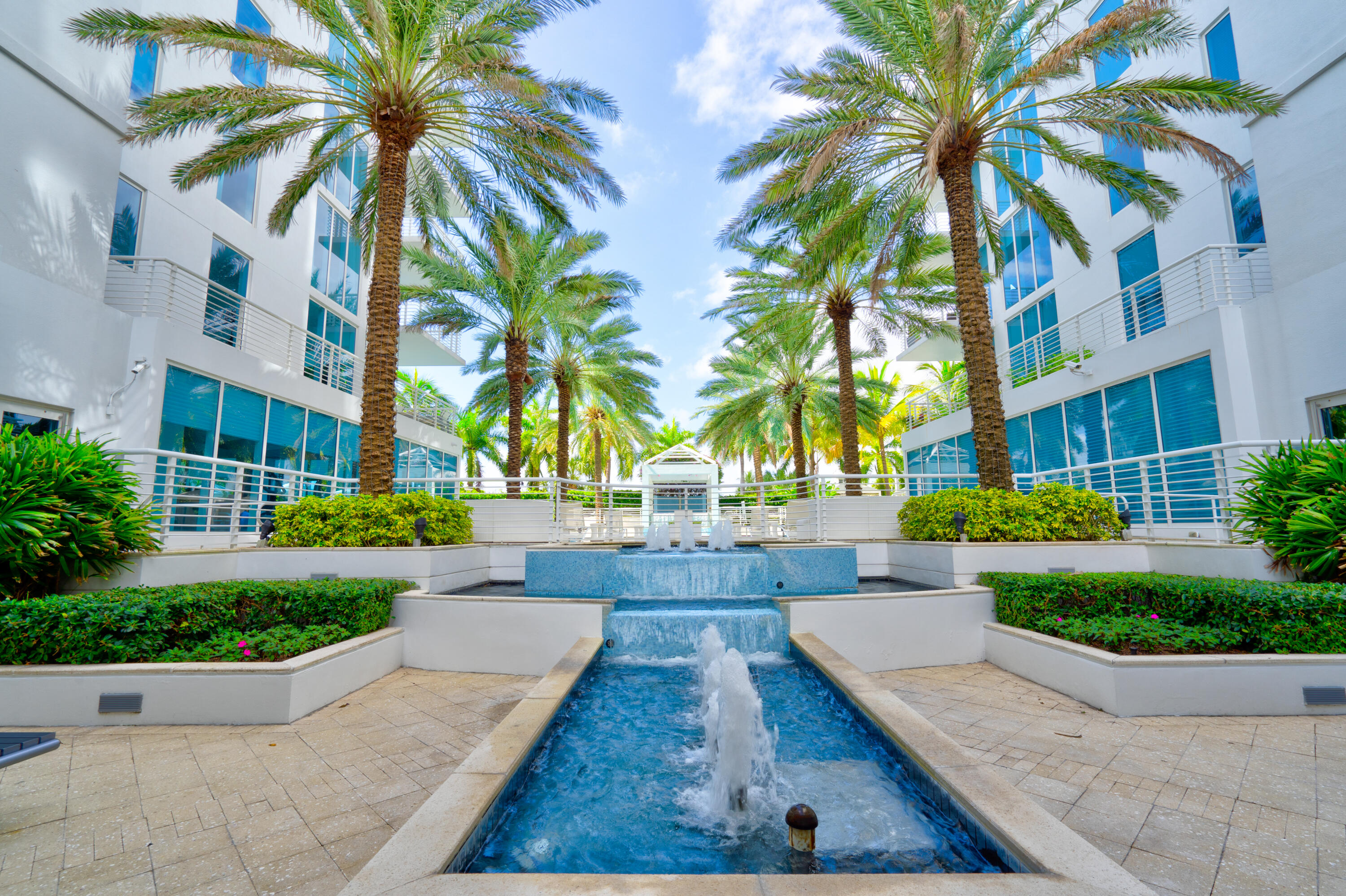 SAPPHIRE FORT LAUDERDALE CONDO - Residential Lease