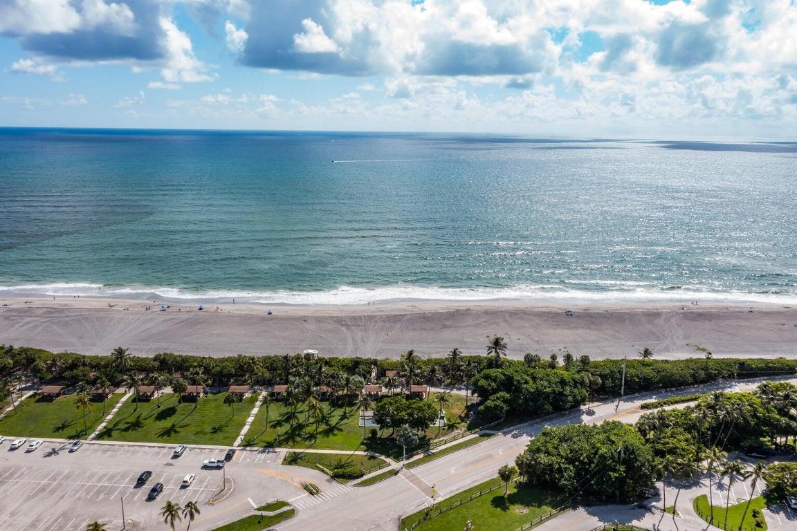 VILLAS ON THE GREEN CONDO - Residential Lease