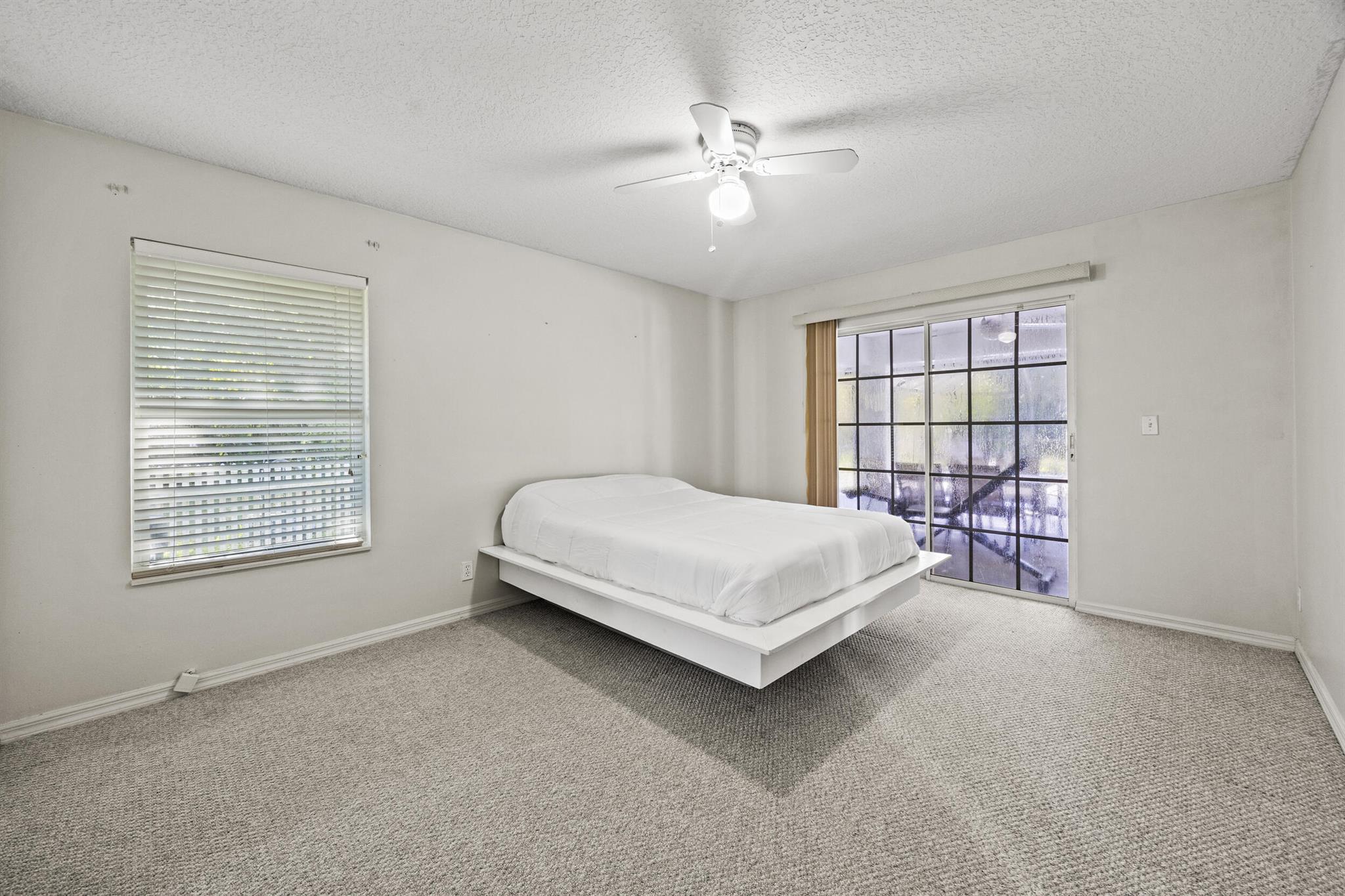 24-42-40~ S 243.6 FT OF N - Residential