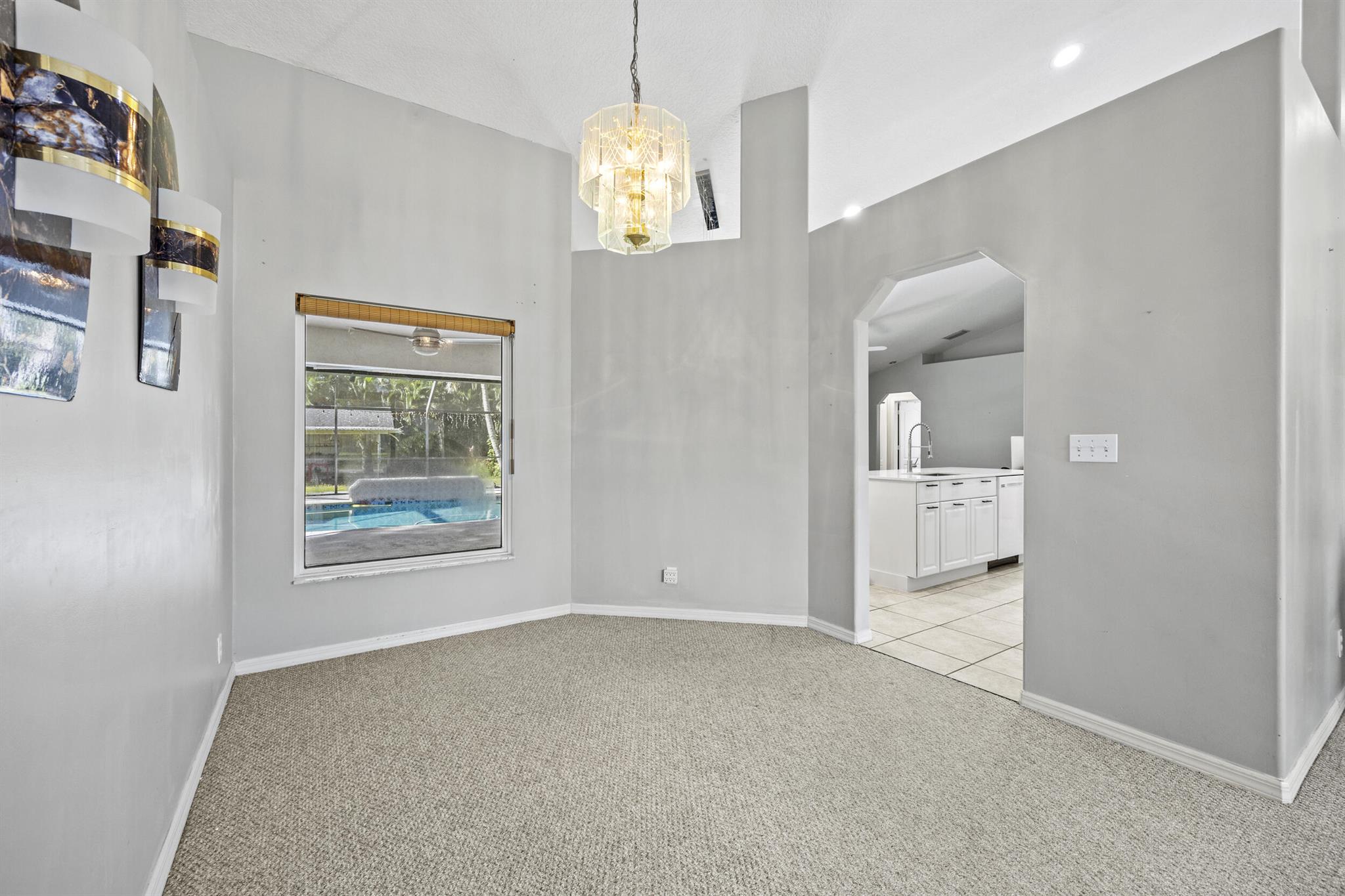 24-42-40~ S 243.6 FT OF N - Residential