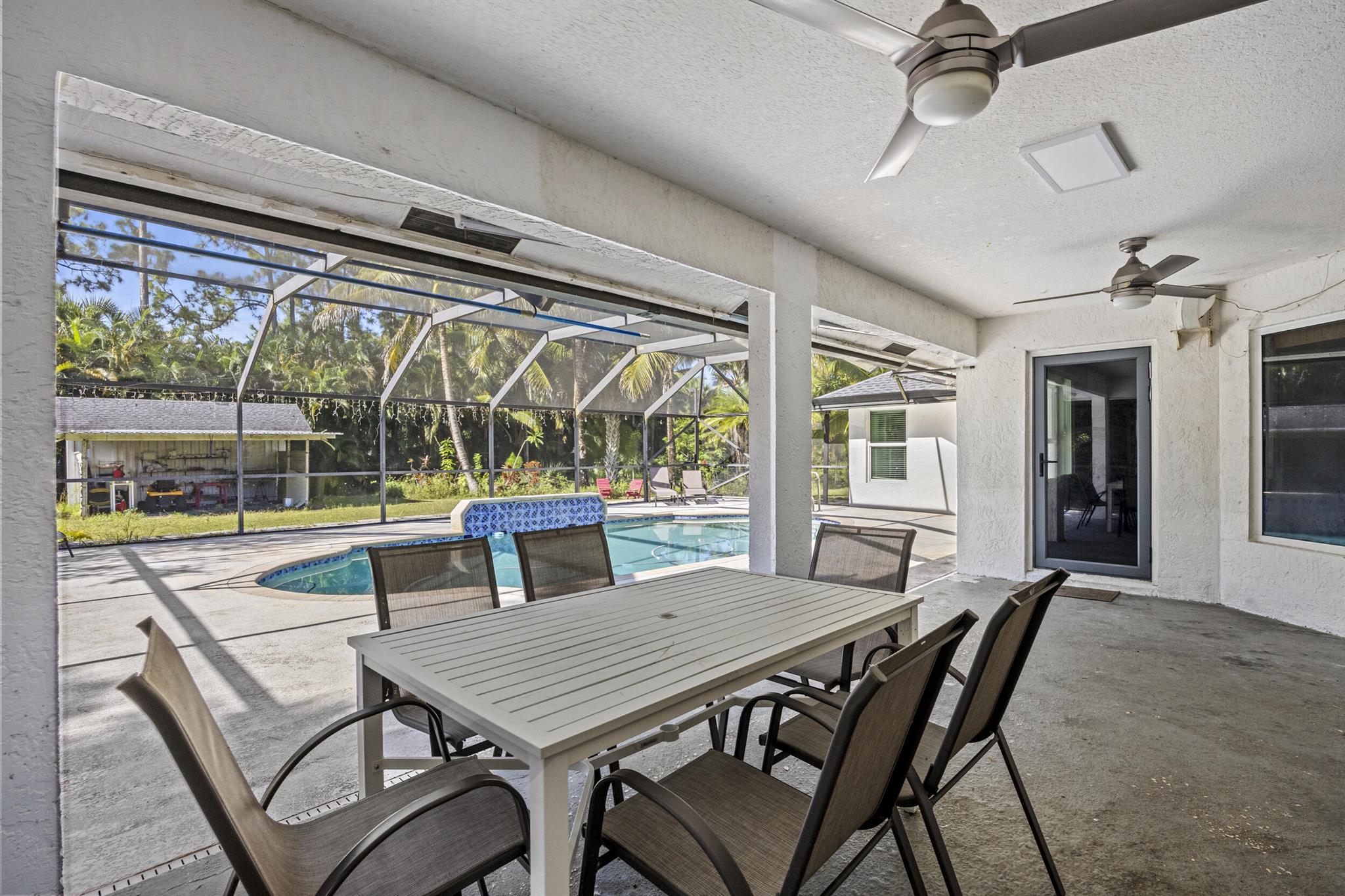 24-42-40~ S 243.6 FT OF N - Residential