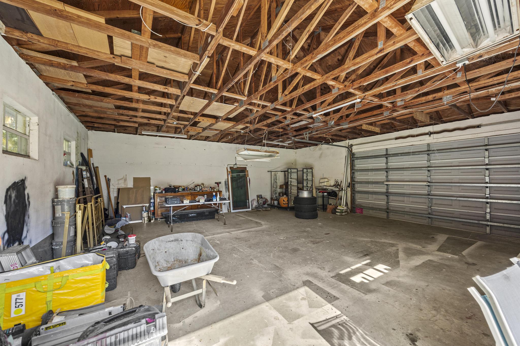 24-42-40~ S 243.6 FT OF N - Residential