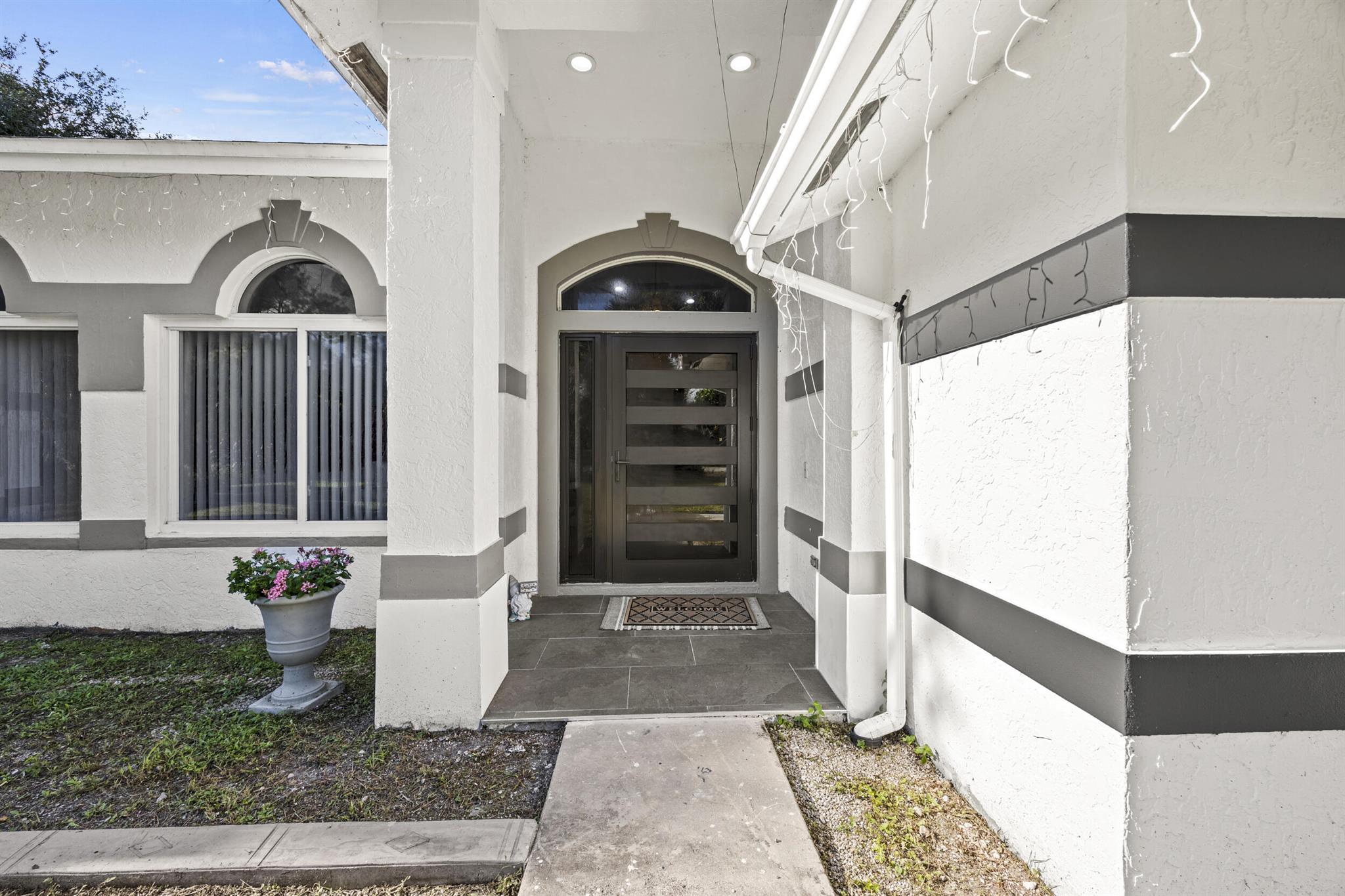 24-42-40~ S 243.6 FT OF N - Residential