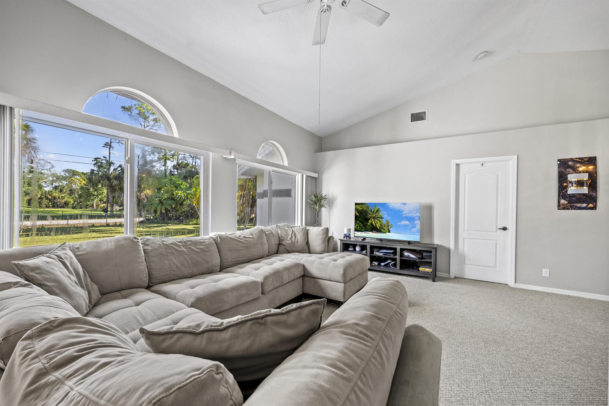 24-42-40~ S 243.6 FT OF N - Residential