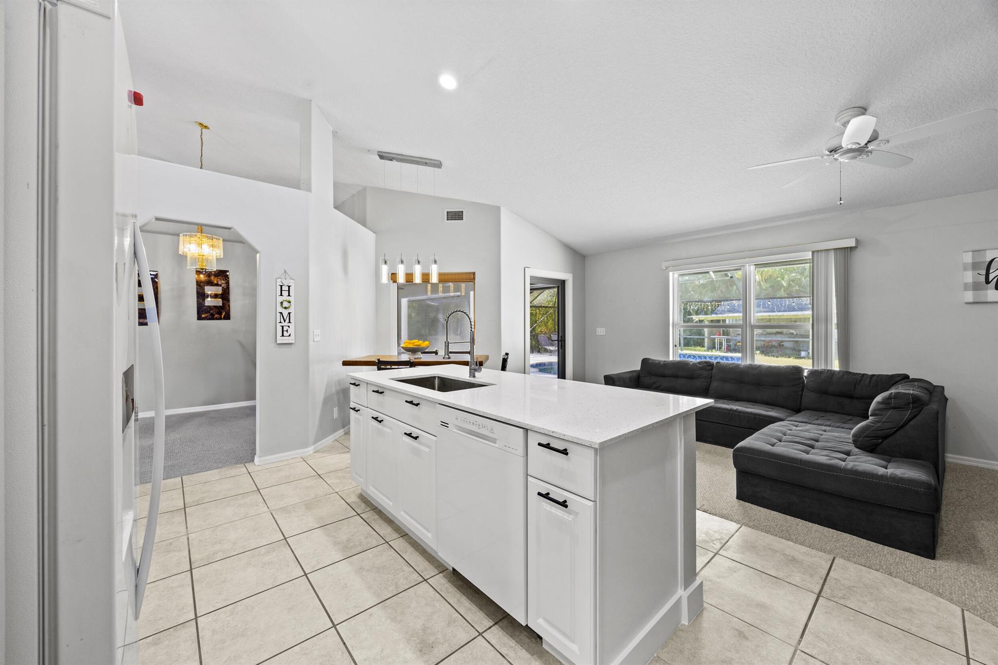 24-42-40~ S 243.6 FT OF N - Residential