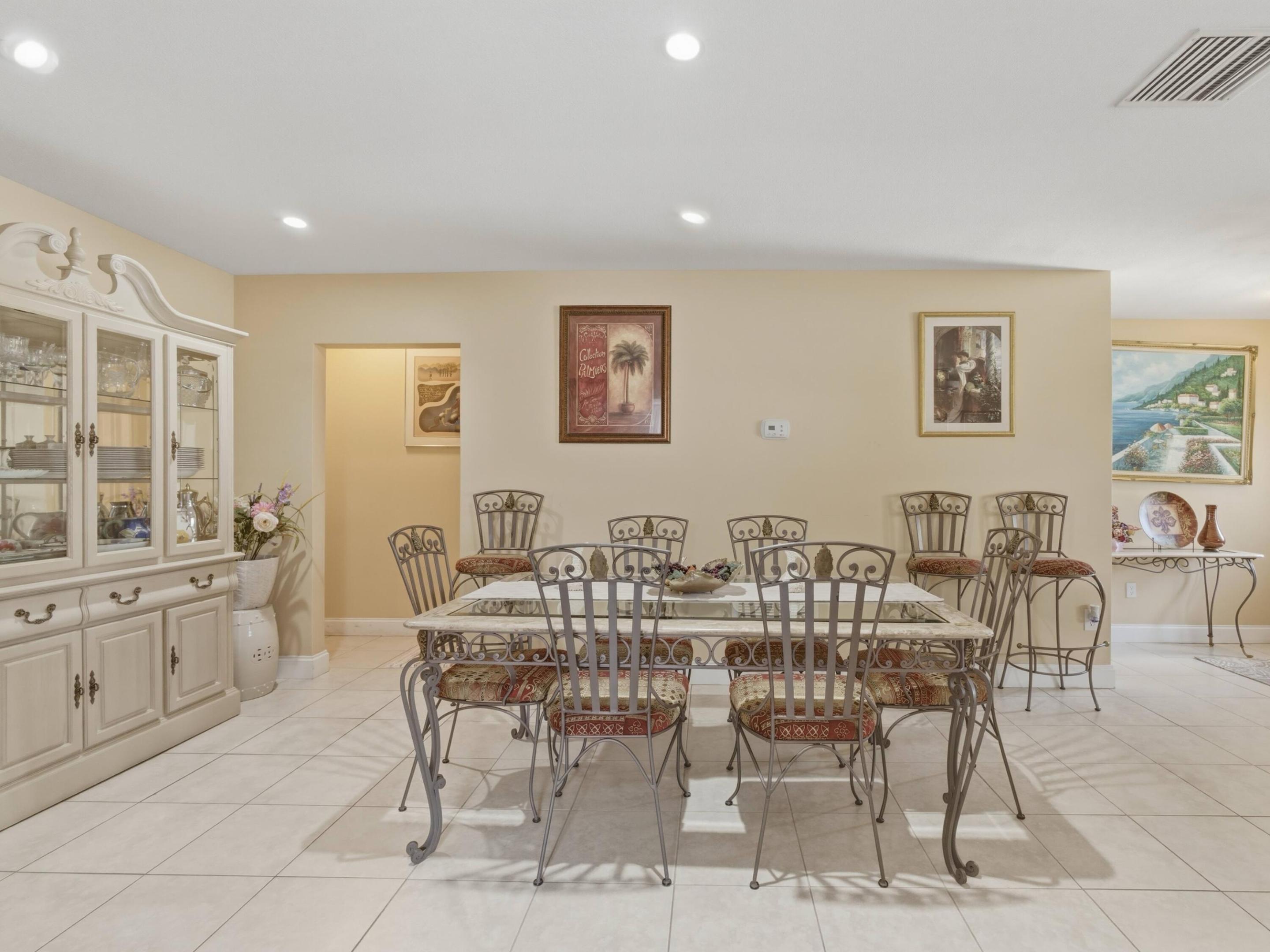 BUTTONWOOD 2 - Residential