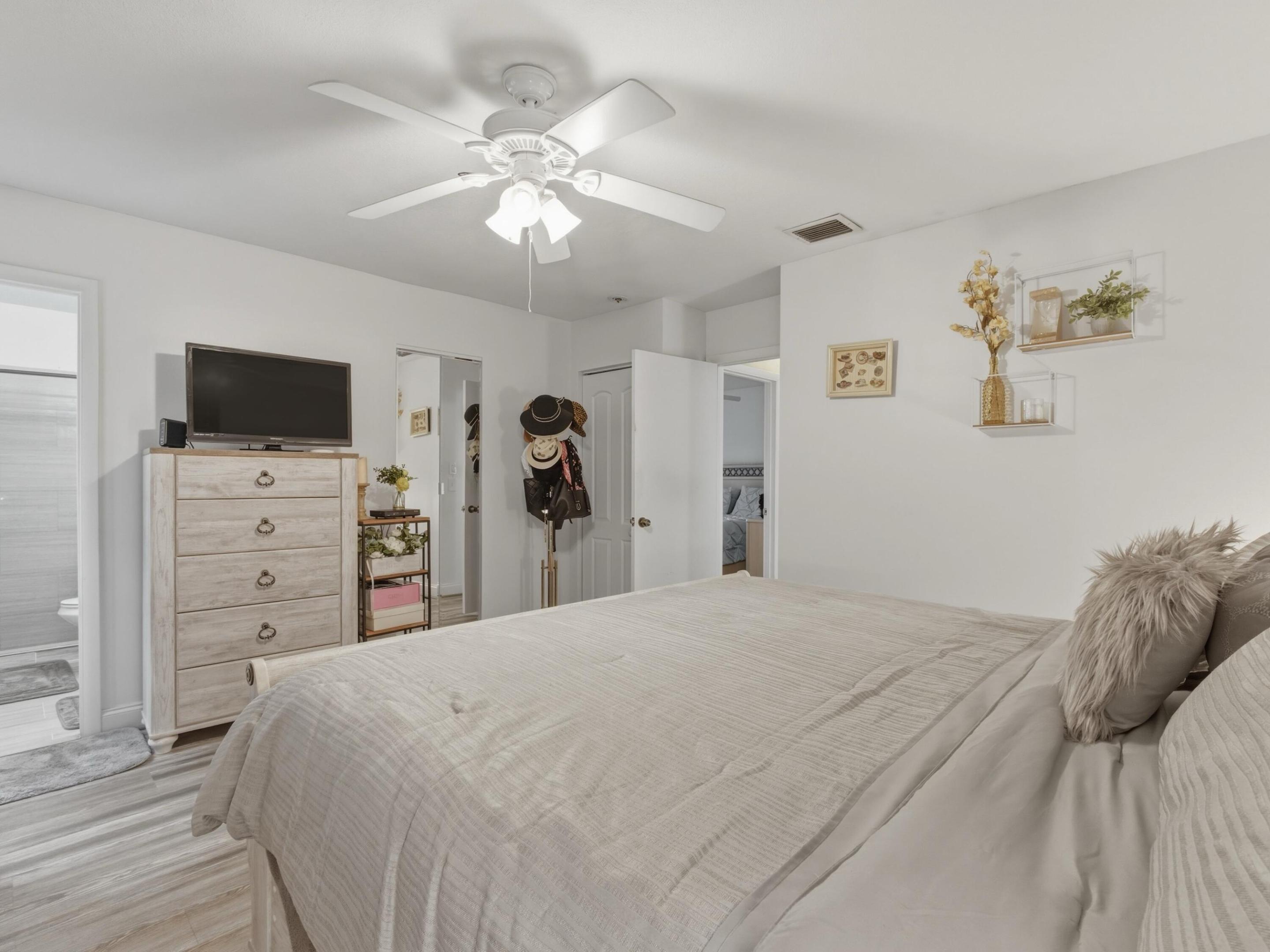 BUTTONWOOD 2 - Residential